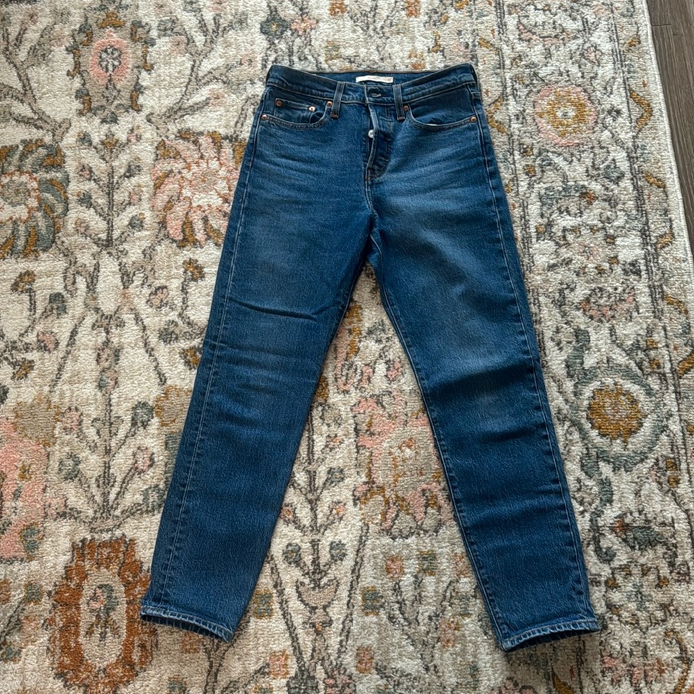 Levi’s Wedgie Jeans